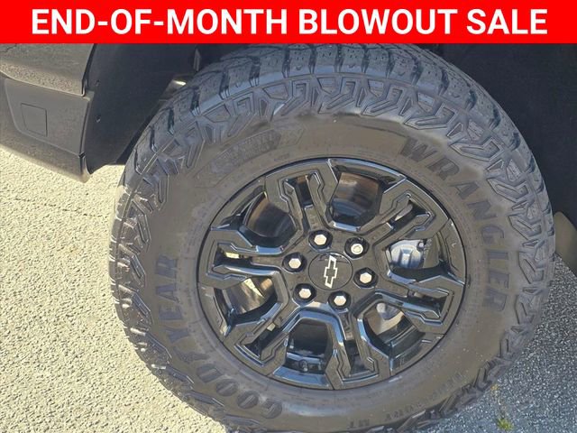 Certified 2024 Chevrolet Silverado 1500 ZR2 w/ Technology Package AWD/4WD image 17