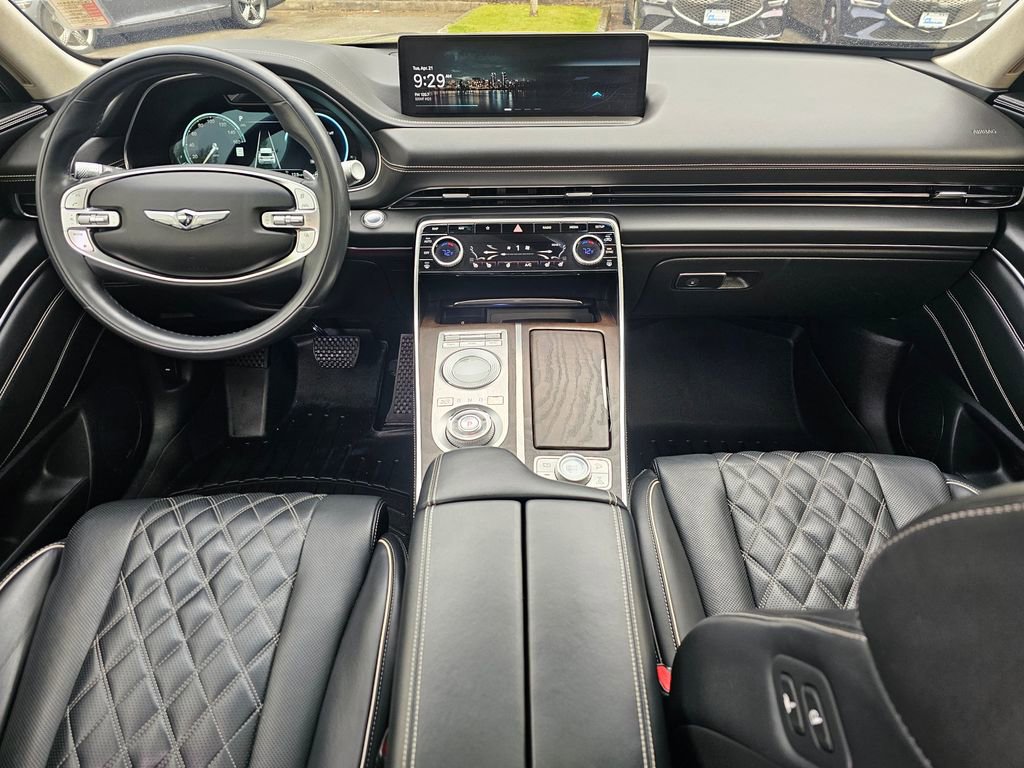 Certified 2022 Genesis GV80 3.5T Prestige Signature AWD/4WD image 9