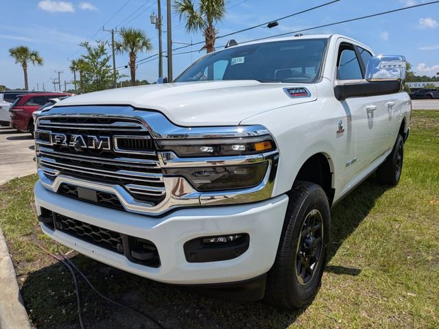 New 2025 RAM 3500 Laramie image 8