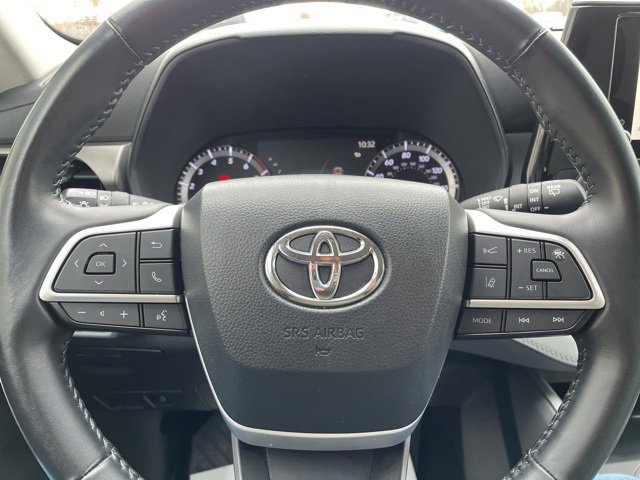Used 2023 Toyota Highlander L image 26