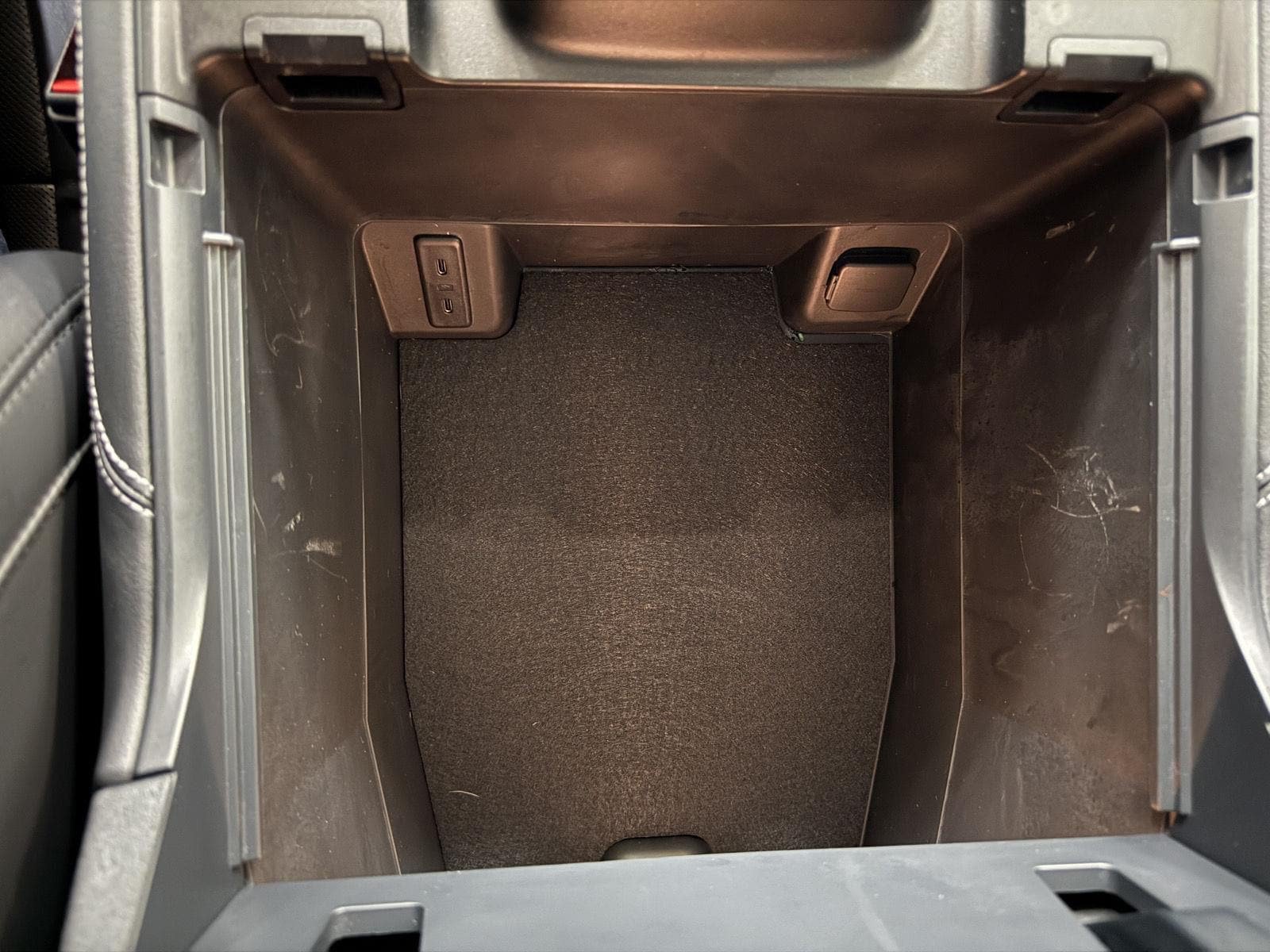 Used 2025 Ford Expedition Max Platinum AWD/4WD image 17