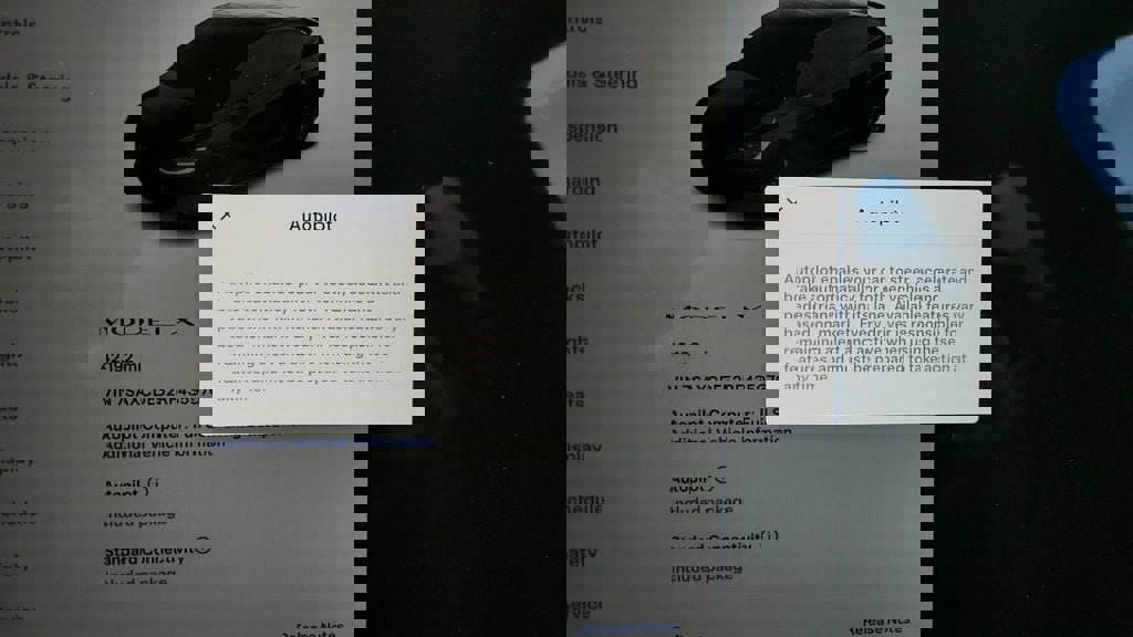 Used 2024 Tesla Model X image 15