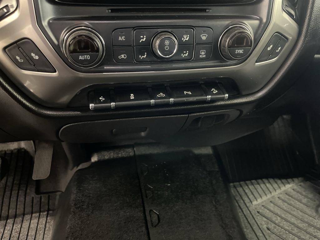 Certified 2018 Chevrolet Silverado 1500 LT w/ All Star Edition AWD/4WD image 16