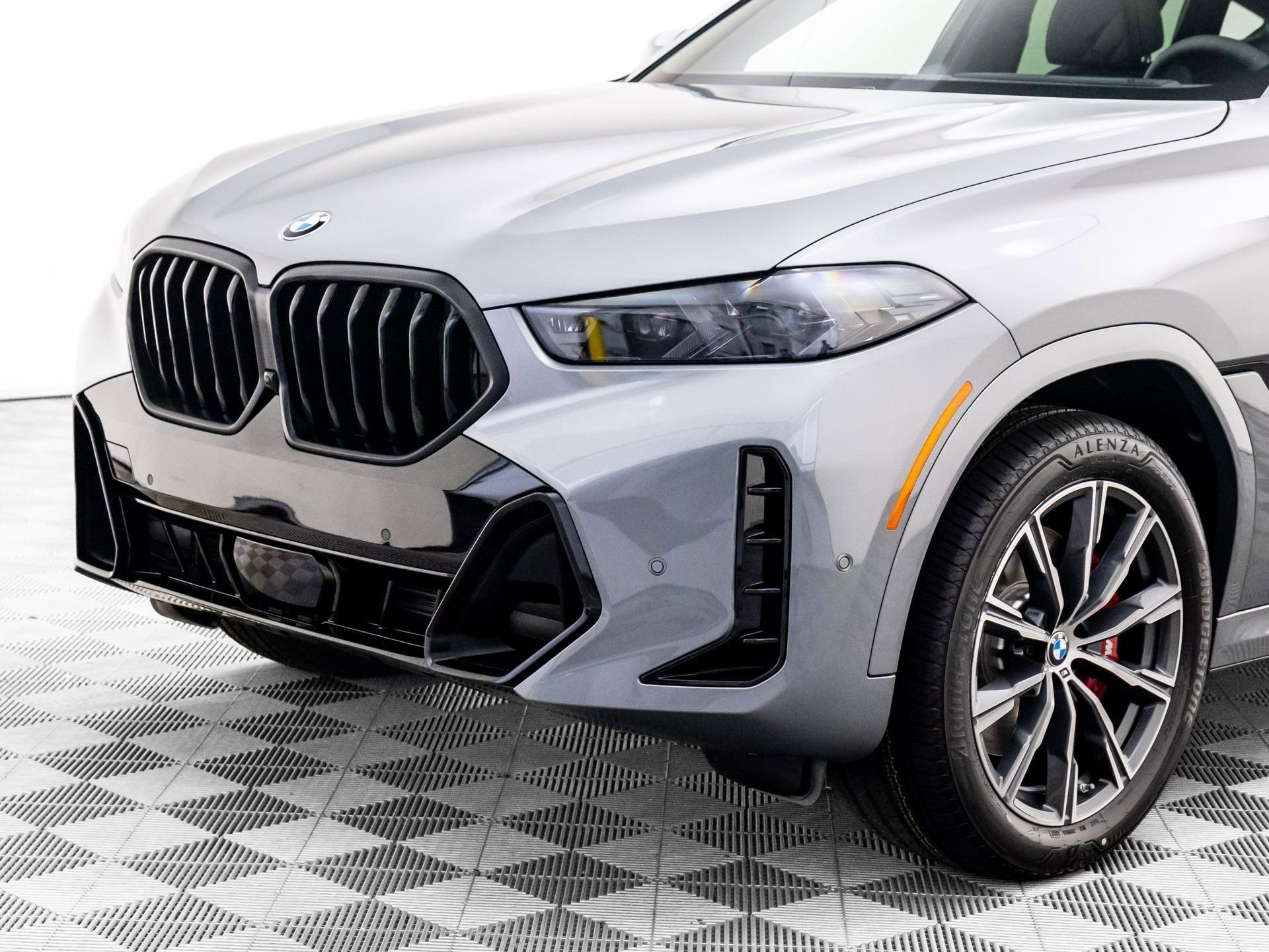 New 2026 BMW X6 xDrive40i w/ Executive Package AWD/4WD image 37