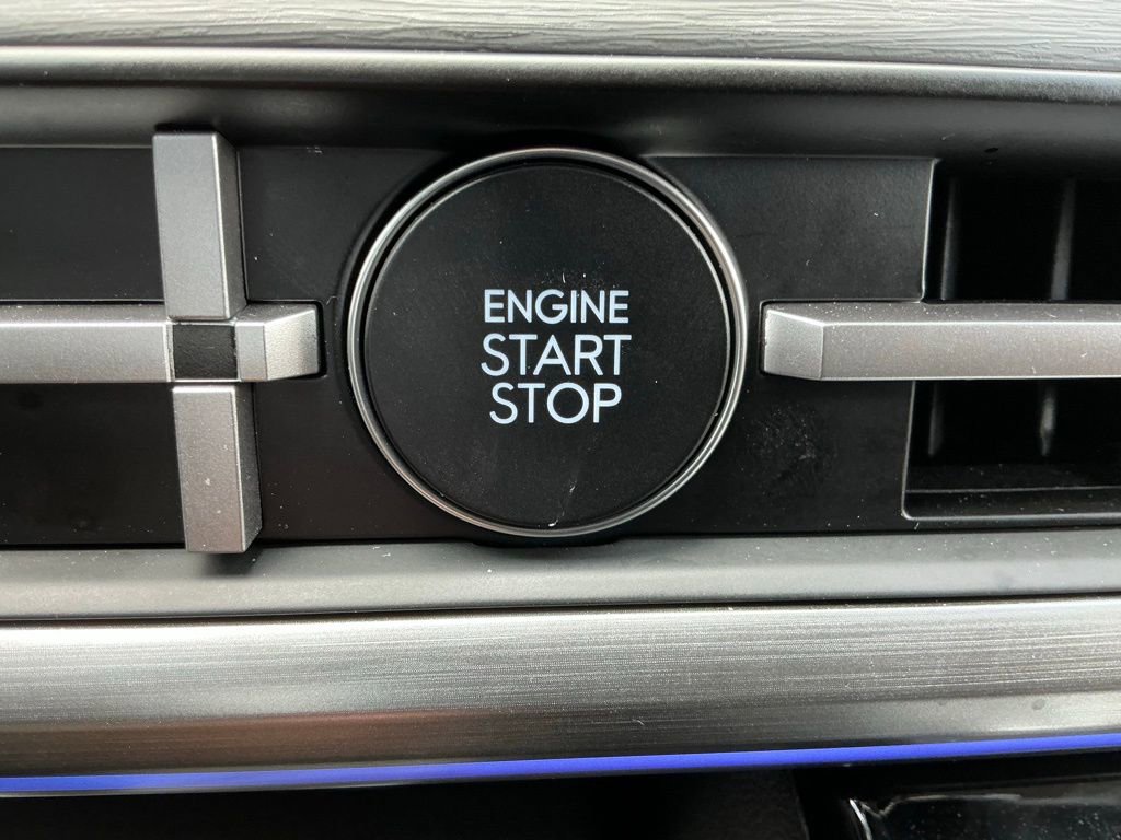 Used 2026 Hyundai Santa Fe Limited image 26