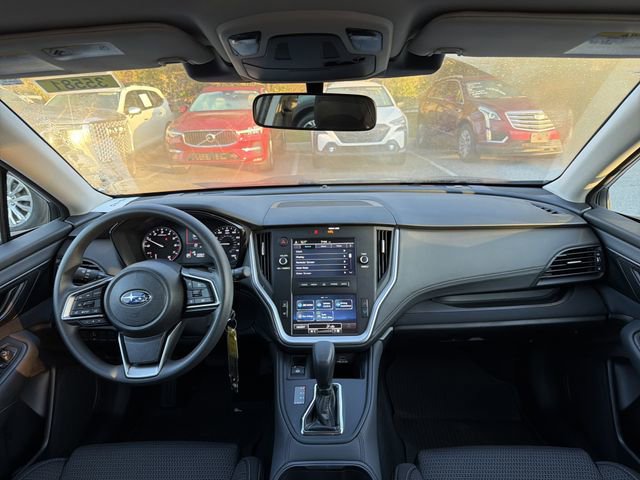 Used 2025 Subaru Outback AWD/4WD image 19