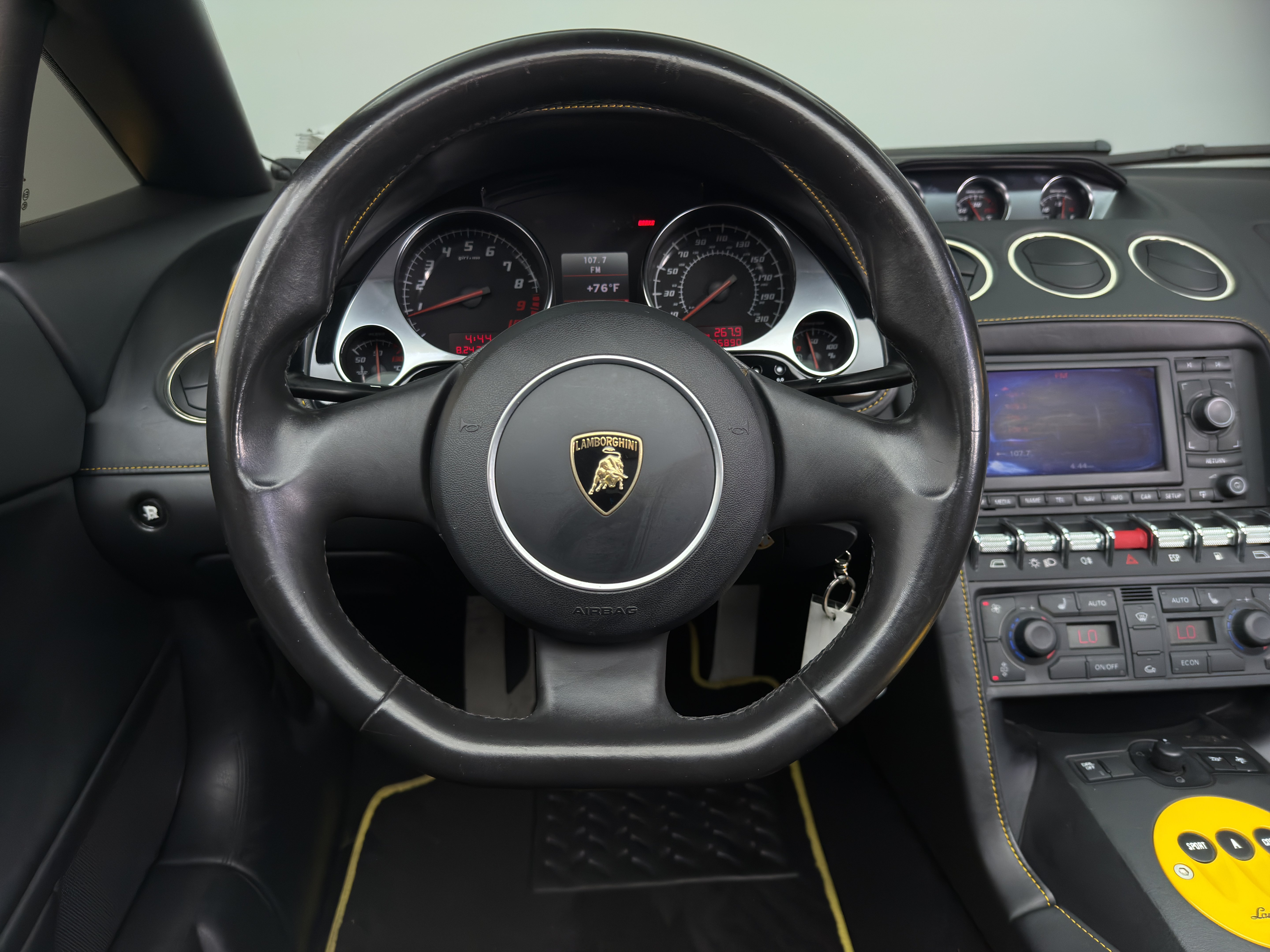 Used 2011 Lamborghini Gallardo LP 560-4 AWD/4WD image 27