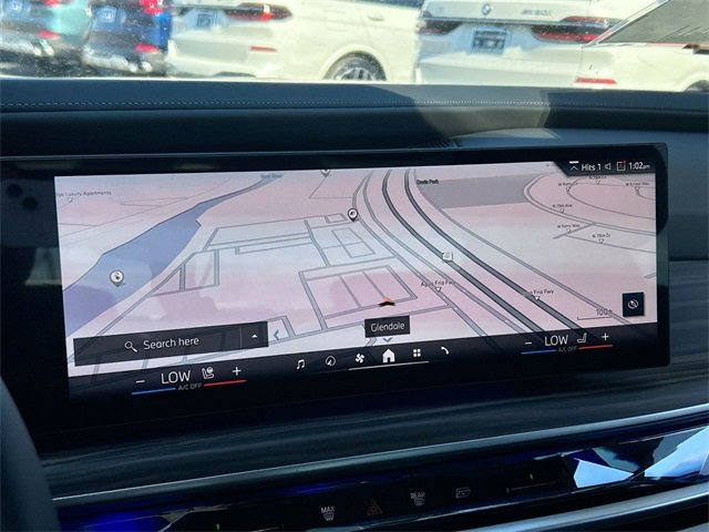 Certified 2024 BMW i7 xDrive60 image 29