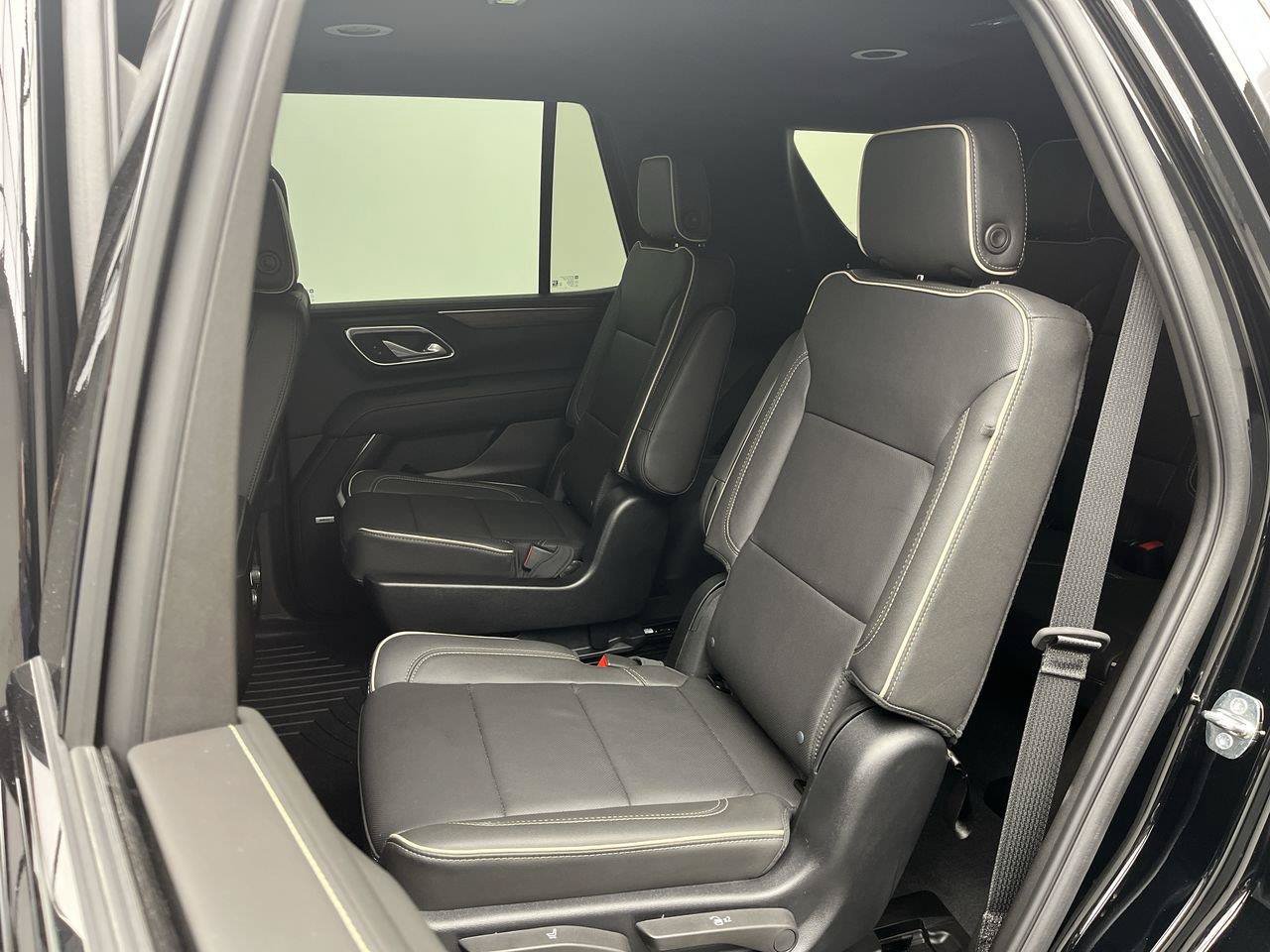 Certified 2024 Chevrolet Tahoe Premier AWD/4WD image 11