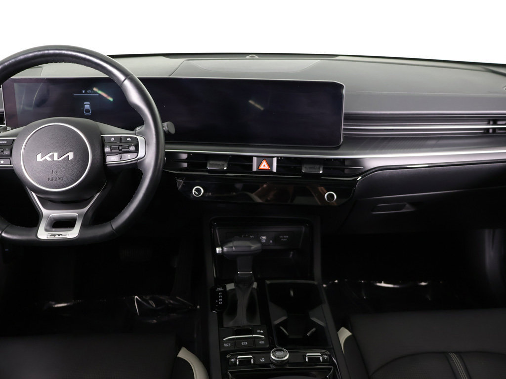 Used 2025 Kia K5 GT-Line w/ GT-Line Premium Package AWD/4WD image 39