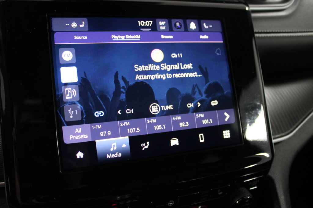 Used 2025 Jeep Grand Cherokee Altitude AWD/4WD image 50