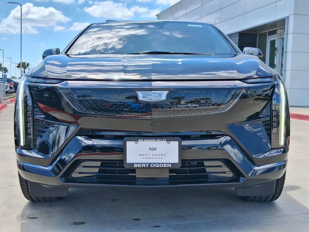 New 2026 Cadillac Optiq Sport 1 w/ LPO, ONYX Package RWD image 2