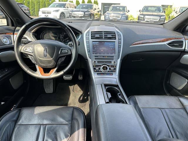 Used 2020 Lincoln MKZ Reserve w/ Luxury Package AWD/4WD image 12