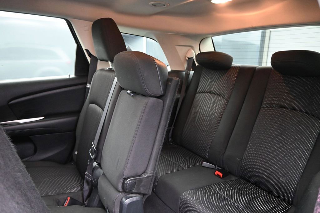Used 2014 Dodge Journey SE w/ Flexible Seating Group FWD image 22