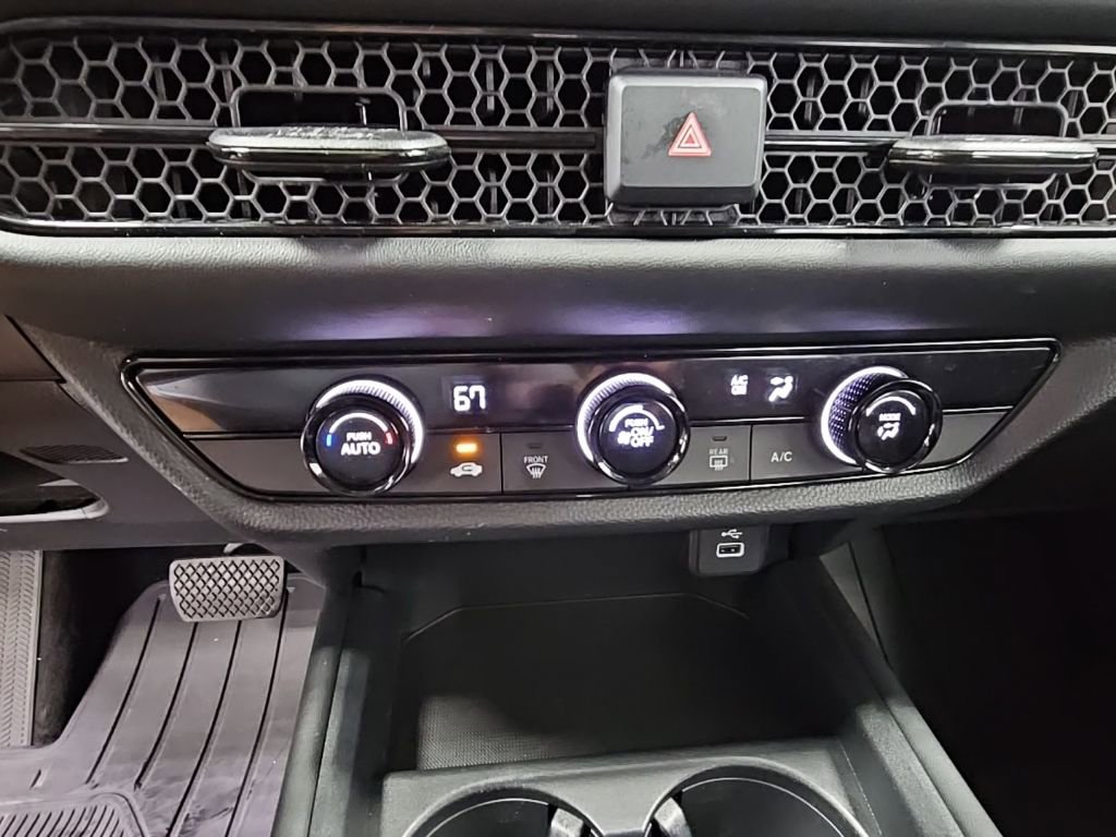 Used 2023 Honda HR-V LX image 17