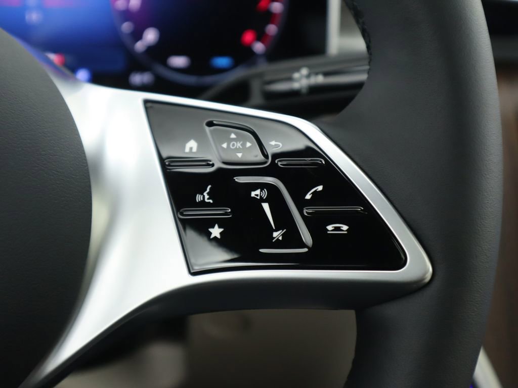 New 2026 Mercedes-Benz C 300 Sedan image 13