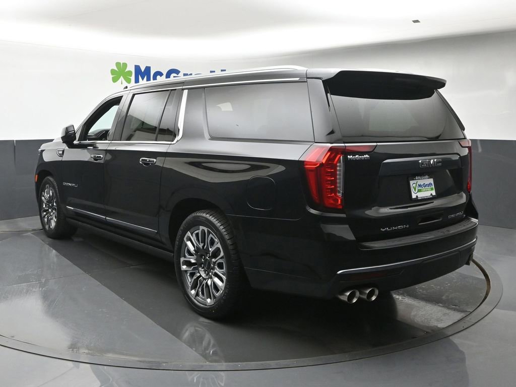 Used 2023 GMC Yukon XL Denali Ultimate w/ LPO, Floor Liner Package AWD/4WD image 30