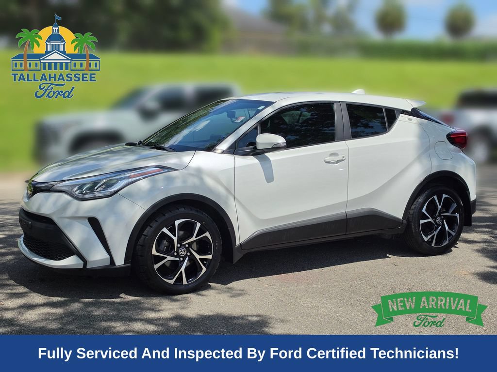 Used 2021 Toyota C-HR XLE FWD image 1
