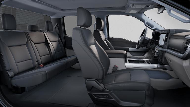 New 2025 Ford F250 XLT w/ Black Appearance Package image 28