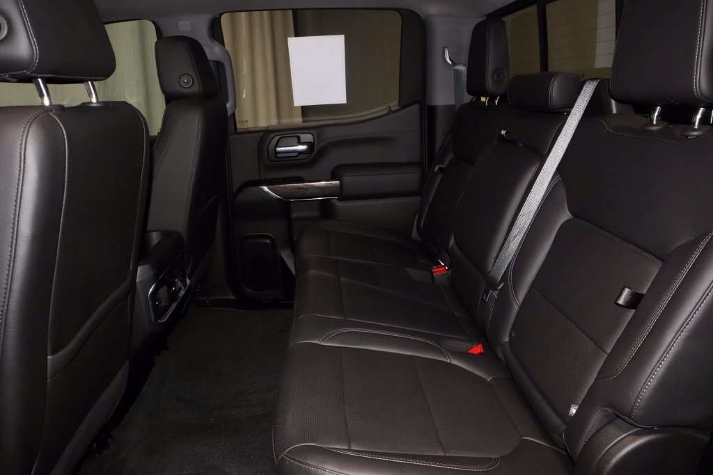 Used 2020 Chevrolet Silverado 1500 LTZ w/ LTZ Premium Package AWD/4WD image 21