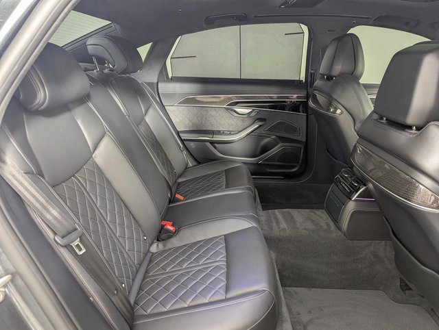 Used 2024 Audi S8 image 26