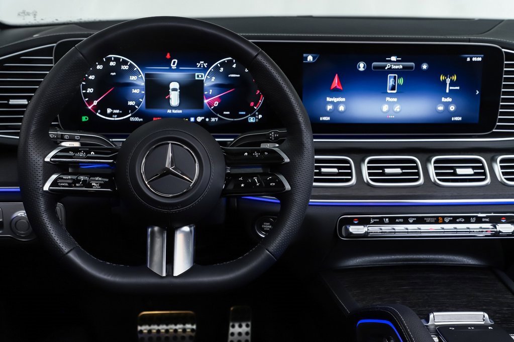 New 2026 Mercedes-Benz GLS 450 4MATIC image 16