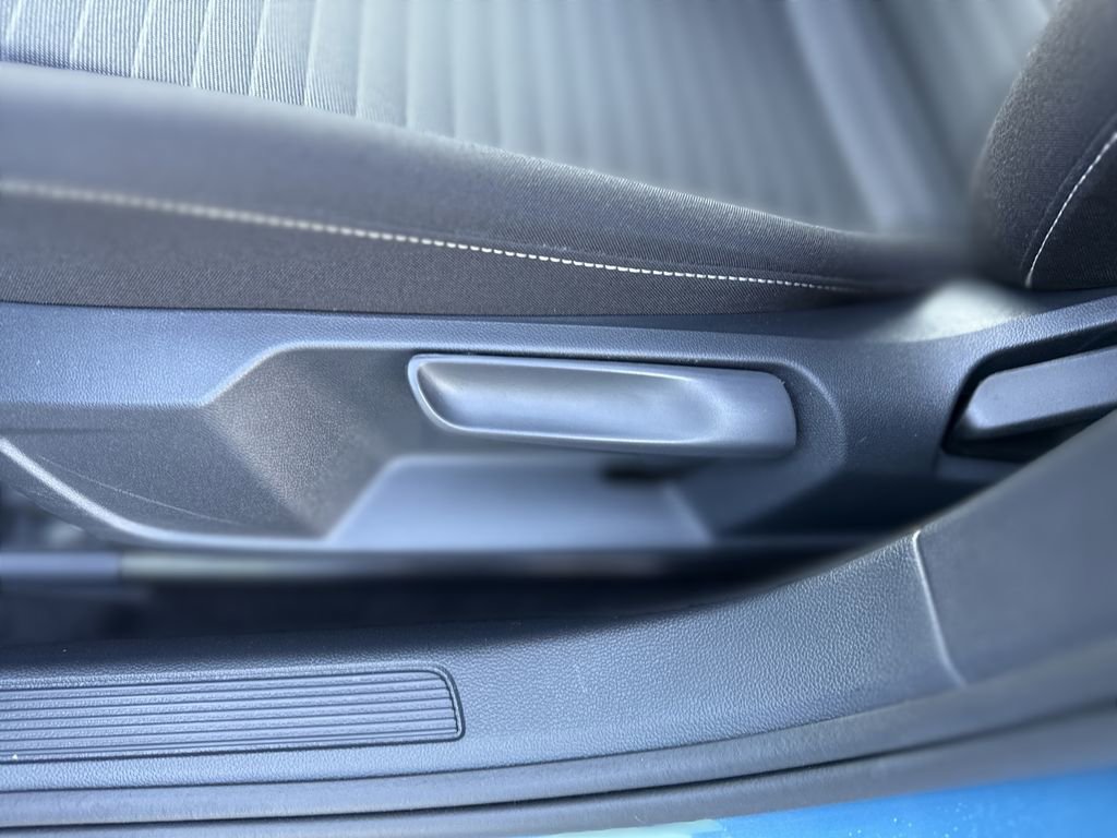 Used 2025 Volkswagen Jetta S FWD image 14