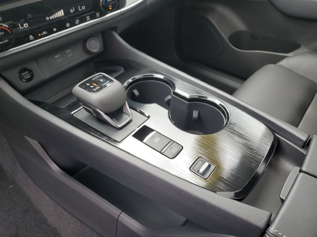 New 2026 Nissan Rogue Dark Armor FWD image 34