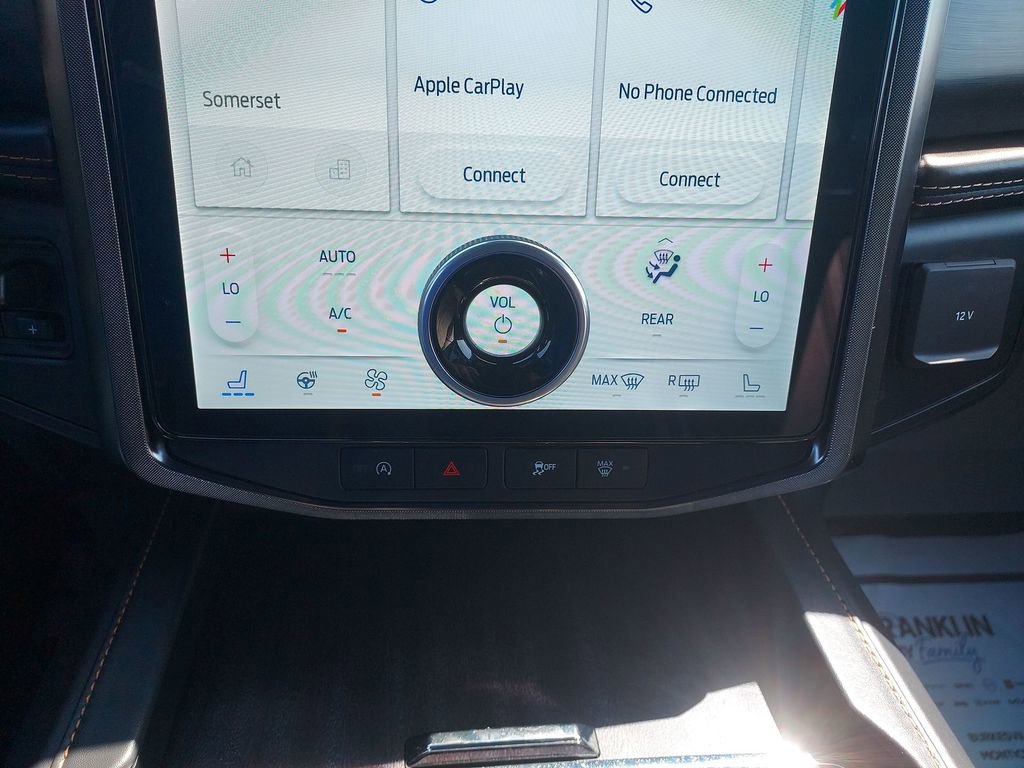 Used 2022 Ford Expedition Platinum image 25