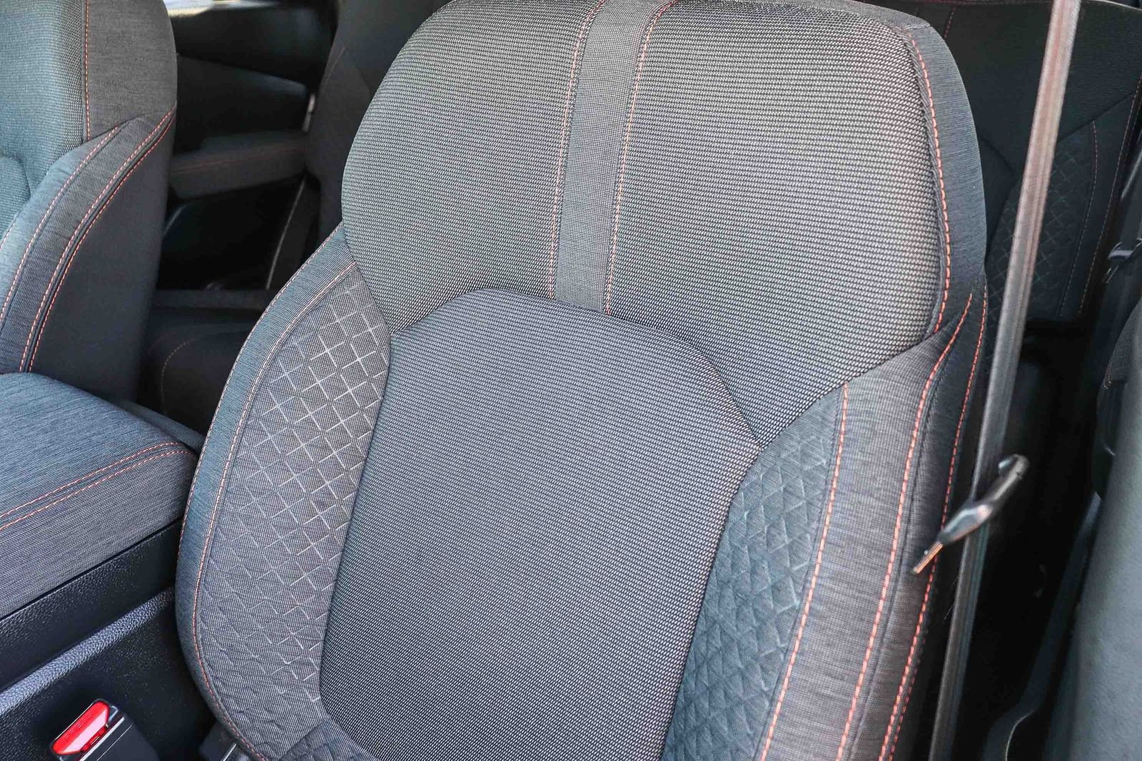 Used 2024 Honda Pilot Sport image 32