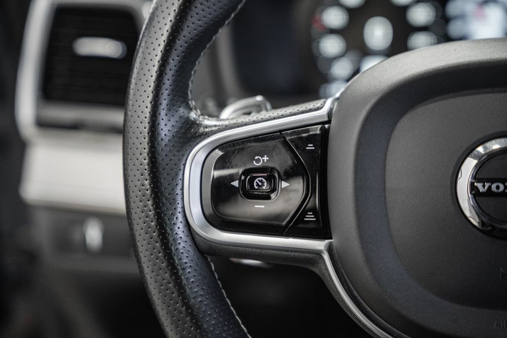 Used 2019 Volvo XC90 T5 R-Design w/ Protection Package Premier image 32