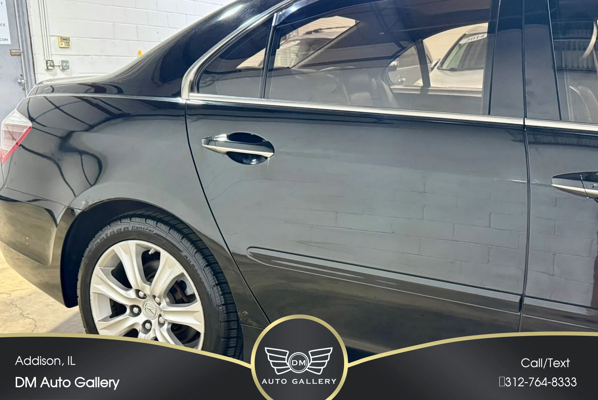 Used 2009 Acura RL w/ Technology Package AWD/4WD image 13