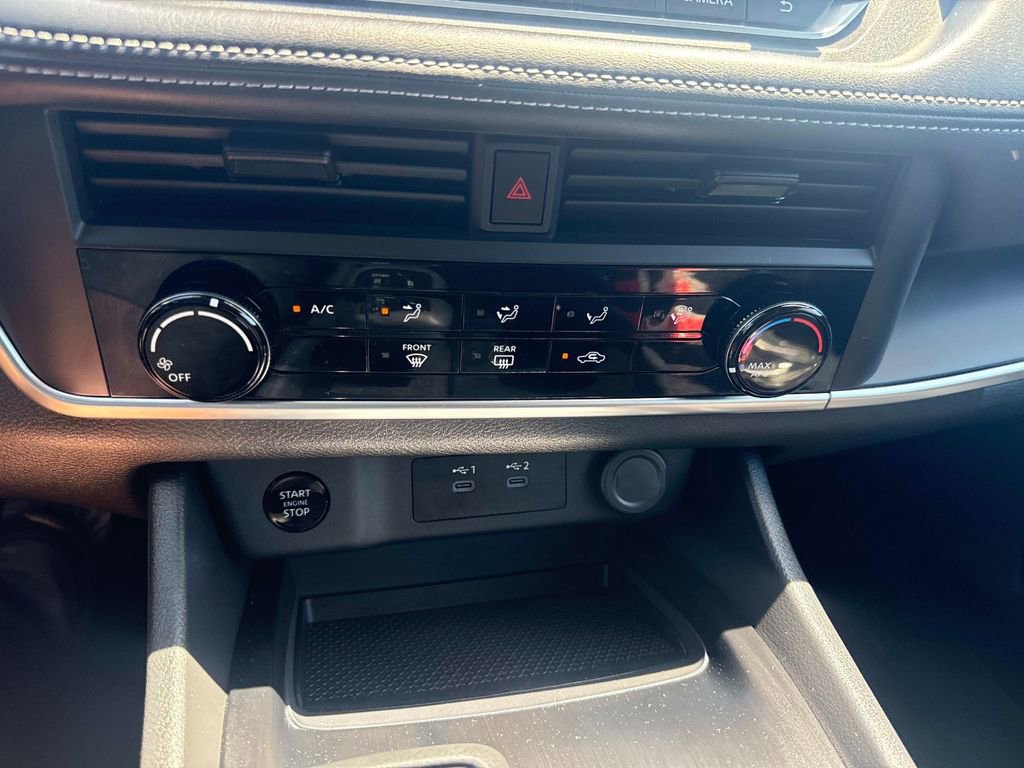 Certified 2025 Nissan Rogue S AWD/4WD image 22