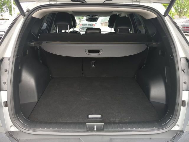 Used 2023 Hyundai Tucson Limited AWD/4WD image 12