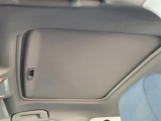 Used 2020 Toyota RAV4 XLE image 17