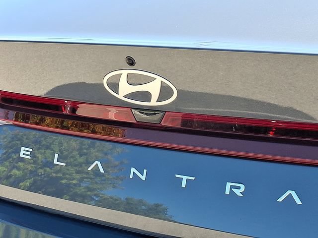Certified 2026 Hyundai Elantra SE FWD image 29