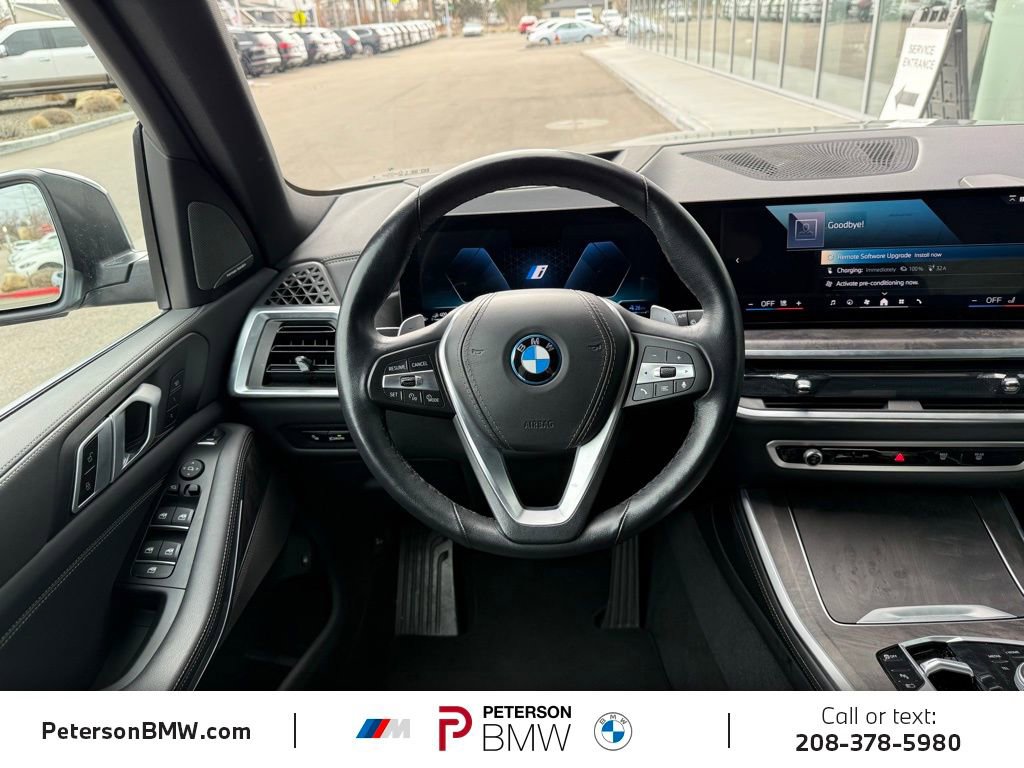 Used 2025 BMW X5 xDrive50e image 24