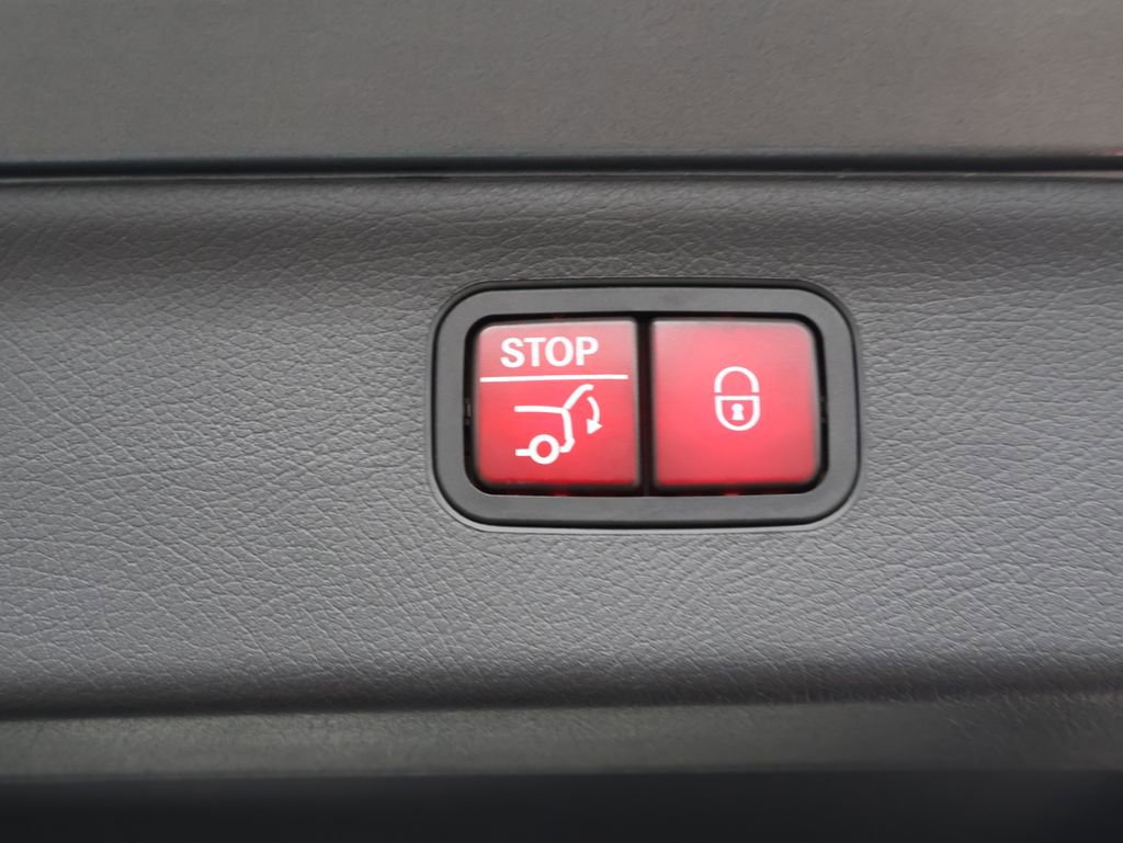 Certified 2023 Mercedes-Benz EQS 580 4MATIC SUV image 12