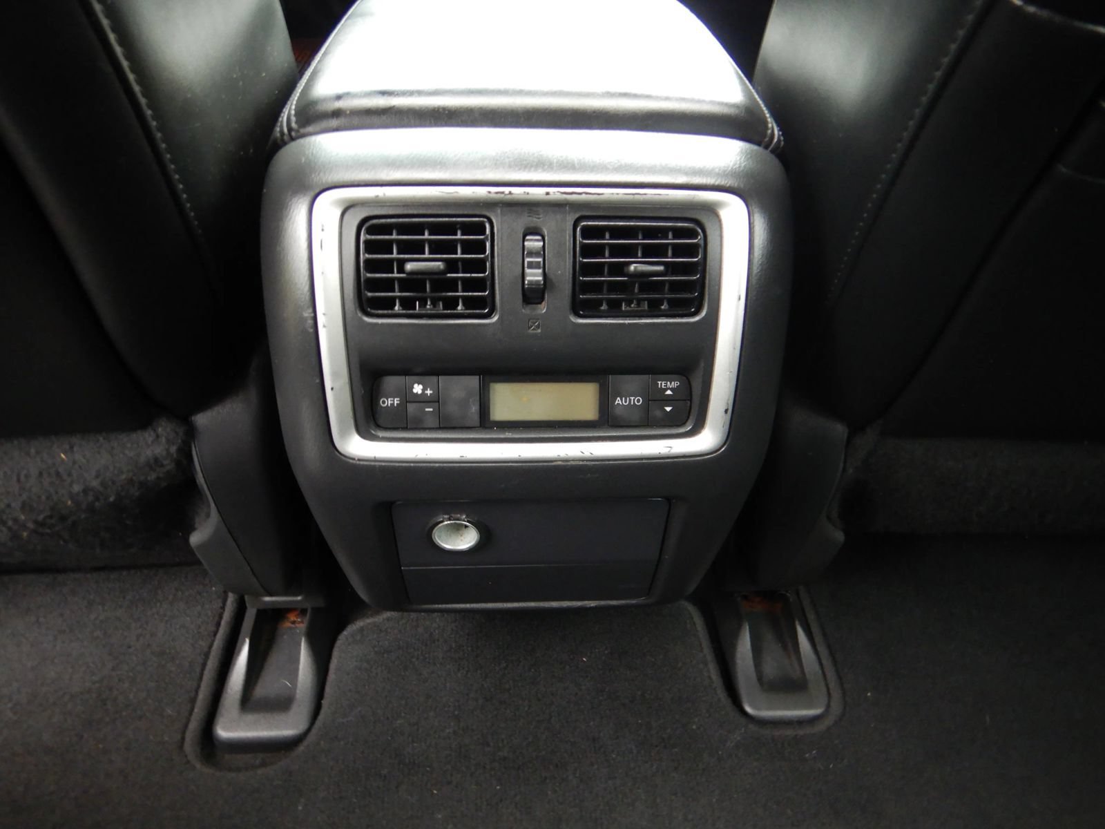 Used 2015 INFINITI QX60 Luxe w/ Premium Plus Package AWD/4WD image 26