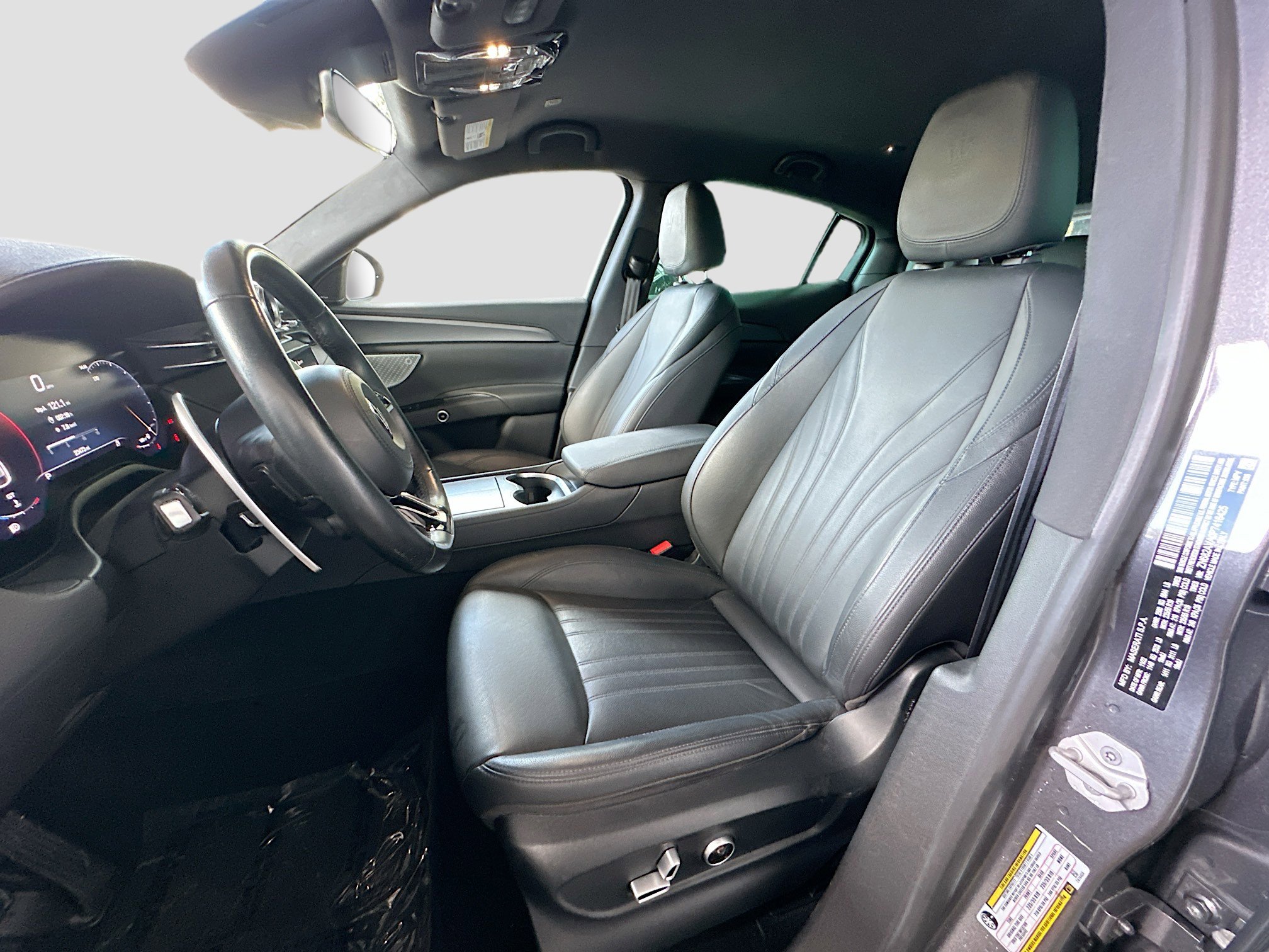 Used 2023 Maserati Grecale GT image 21