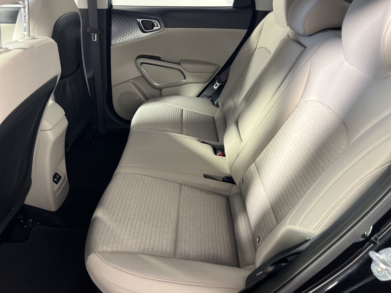 Used 2023 Kia Soul EX FWD image 26