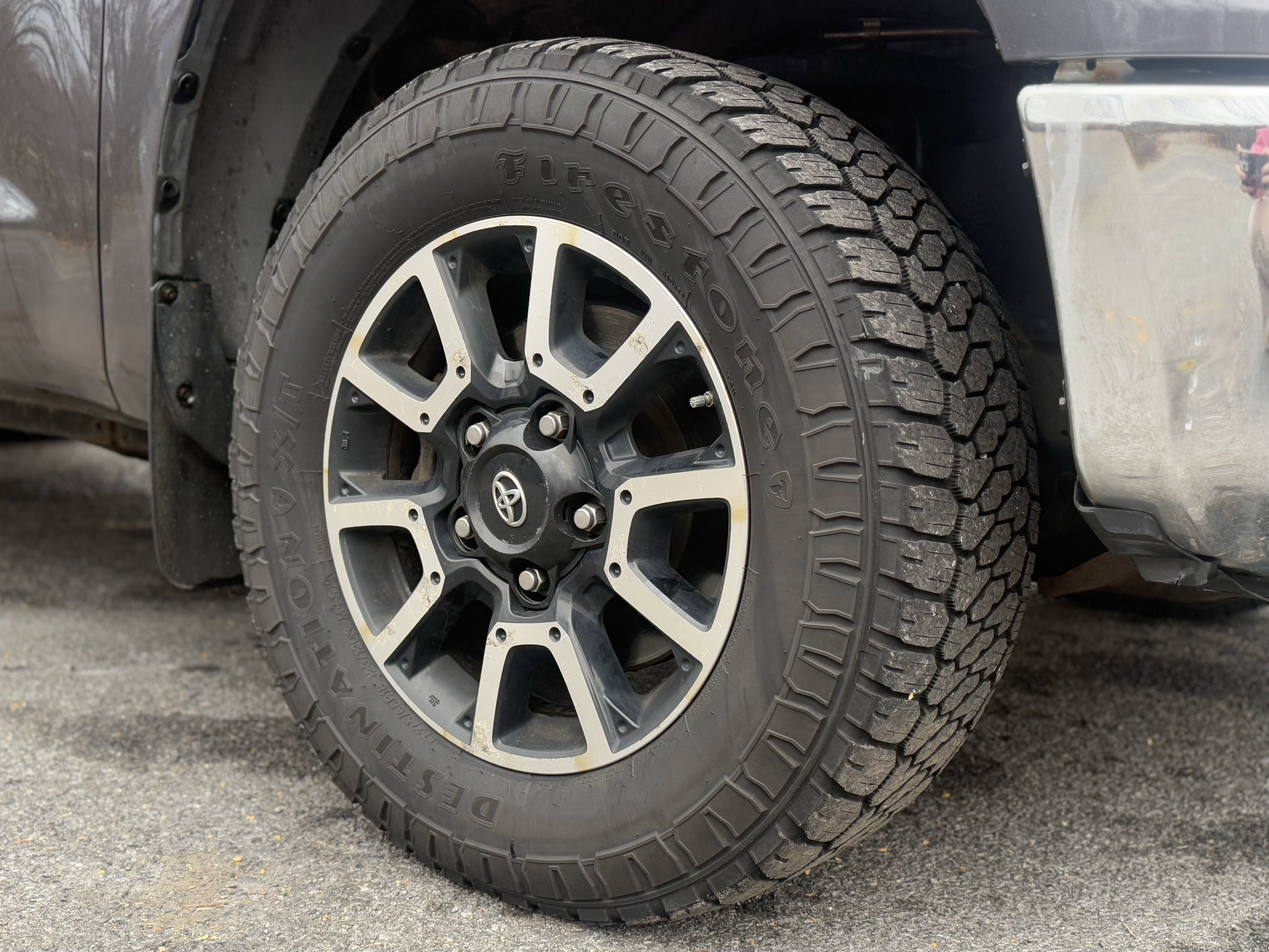 Used 2017 Toyota Tundra SR5 image 13