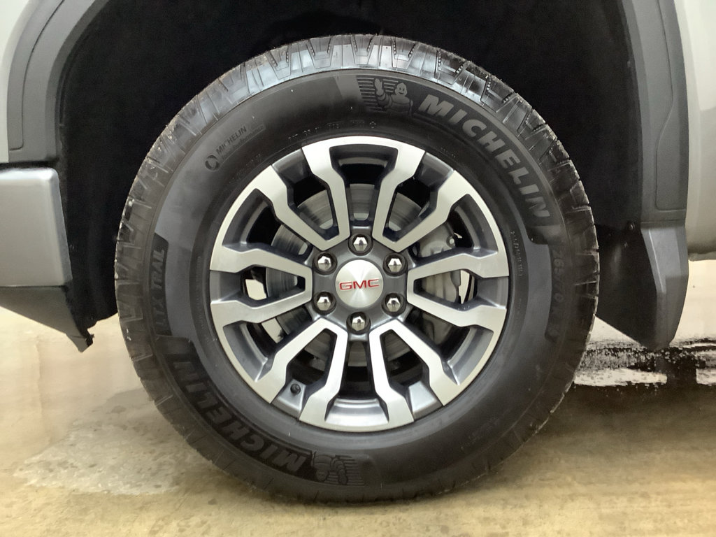 Used 2020 GMC Sierra 1500 AT4 AWD/4WD image 25