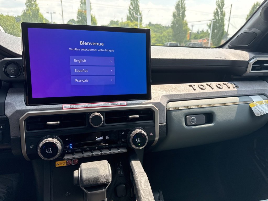 New 2025 Toyota Tacoma Trailhunter image 38