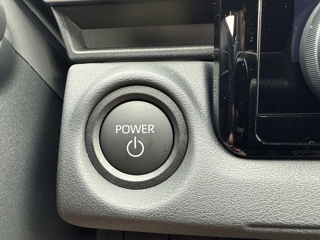 New 2026 Subaru Solterra image 32