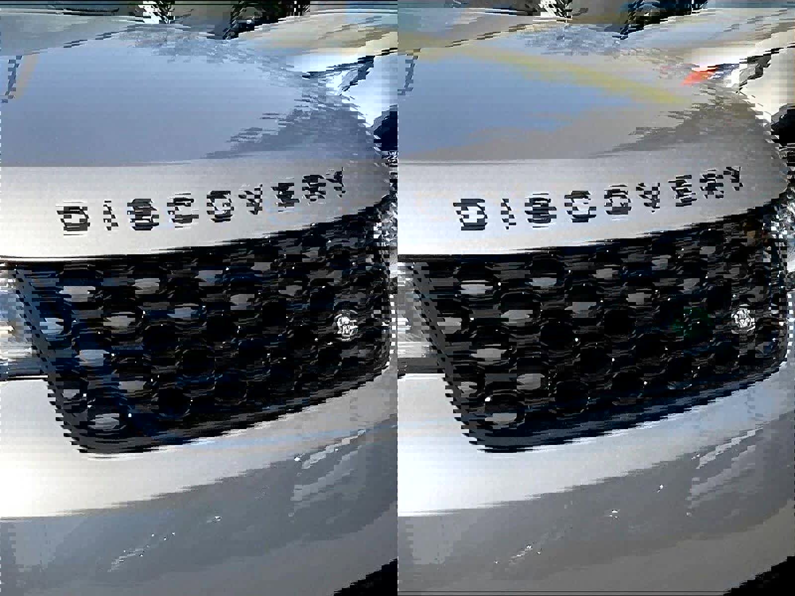 New 2025 Land Rover Discovery Dynamic SE image 34