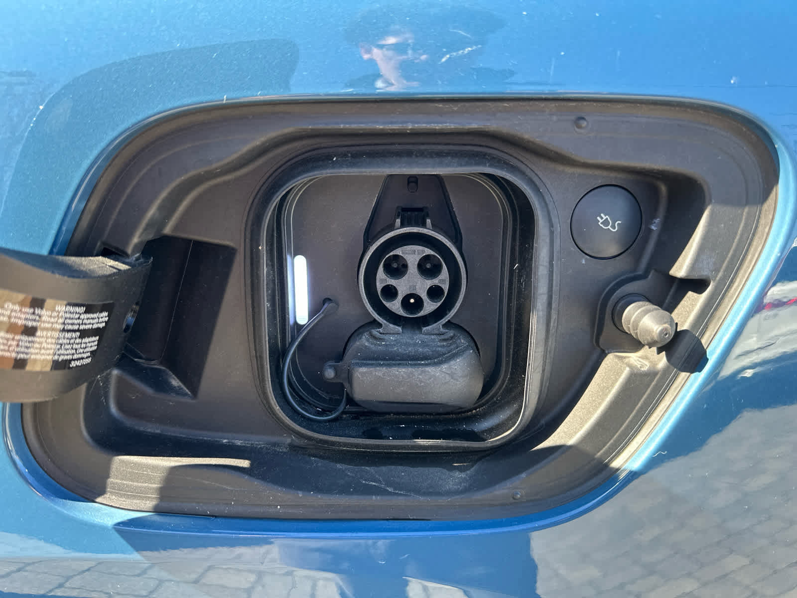 Used 2023 Volvo C40 P8 Recharge Plus image 25