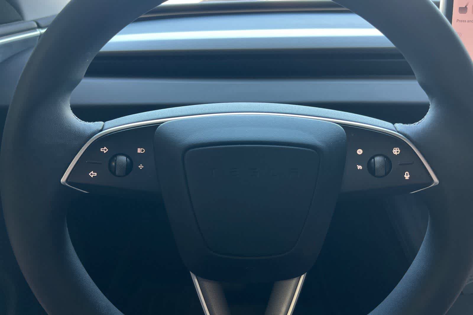 Used 2024 Tesla Model 3 Performance AWD/4WD image 28
