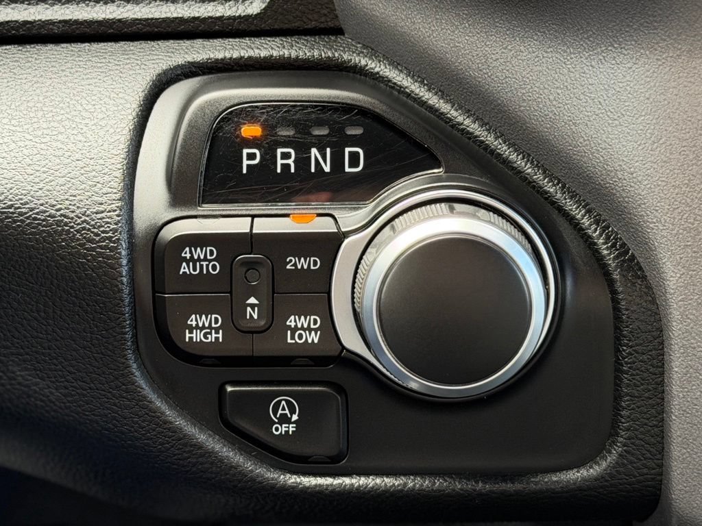 Used 2024 RAM 1500 Big Horn AWD/4WD image 12
