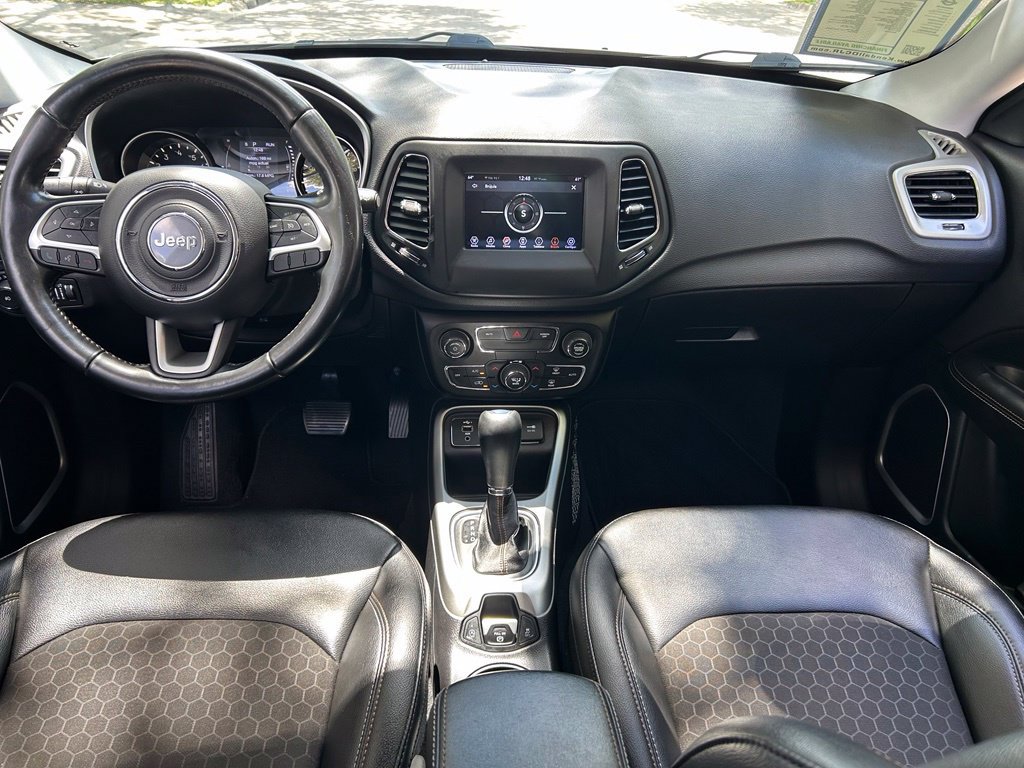 Certified 2020 Jeep Compass Latitude FWD image 12